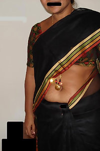 Indian Juicy Mature Aunty Aruna Saree Stripped Naked