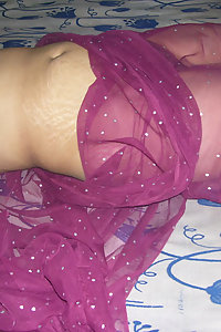 Porn Pics Horny Indian Bhabhi Sonam Hot Pink Saree