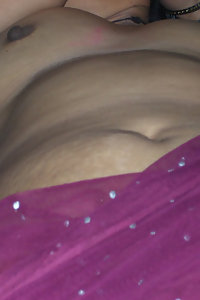 Porn Pics Horny Indian Bhabhi Sonam Hot Pink Saree