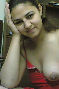 Hot sexy Indian girls posing naked on camera