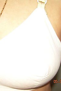 Porn Pics Shy Indian Aunty Boobs Pop Out From Blouse