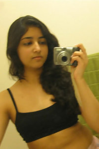 Porn Pics Indian Girl Seema In Pink Bra Pics Leaked