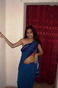 Porn Pics Desperate Indian Bhabhi Shraddha Saree Stripped Nude