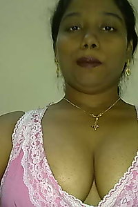 Porn Pics Hot Indian Dusky Aunty Asset Show