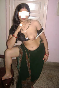 Hot Indian girl posing naked on camera