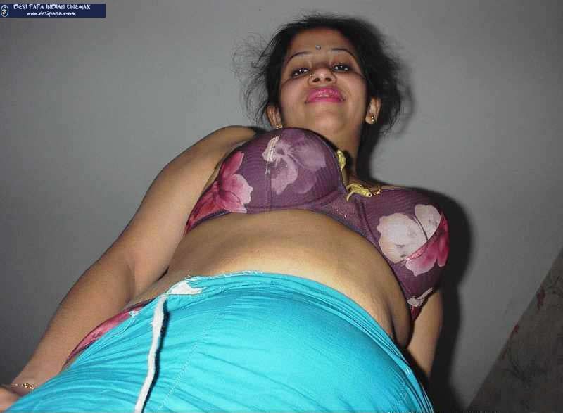 Porn Pics Chubby Indian Aunty Rajini Naked Blowjob - Indian ...