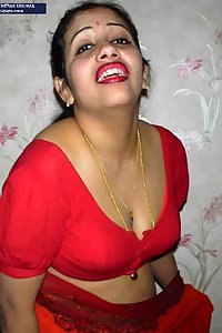 Porn Pics Chubby Indian Aunty Rajini Naked Blowjob