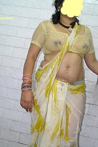 Indian Hot Babe Sajeeda Wet Naked In Bathroom