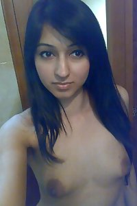 Indian girls posing naked on camera