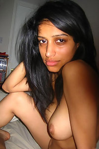 Porn Pics Indian Busty Babe Bulbul Taking Nude Selfies