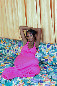 Indian GF Sunita Rani Porn Photos In Pink Lingerie