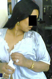 Porn Pics Horny Karachi Bhabhi Tazeen Naked For Hubby