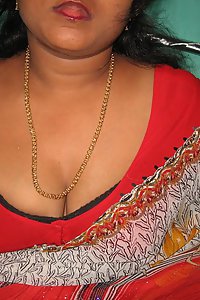 Hot Indian girls posing naked on camera