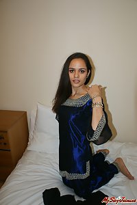 Jasmine in sexy blue indian outfits after party changing