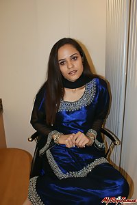 Jasmine in sexy blue indian outfits after party changing