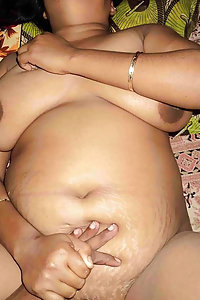 Porn Pics Indian Big Boob Saraswati Bhabhi Naked On Bed