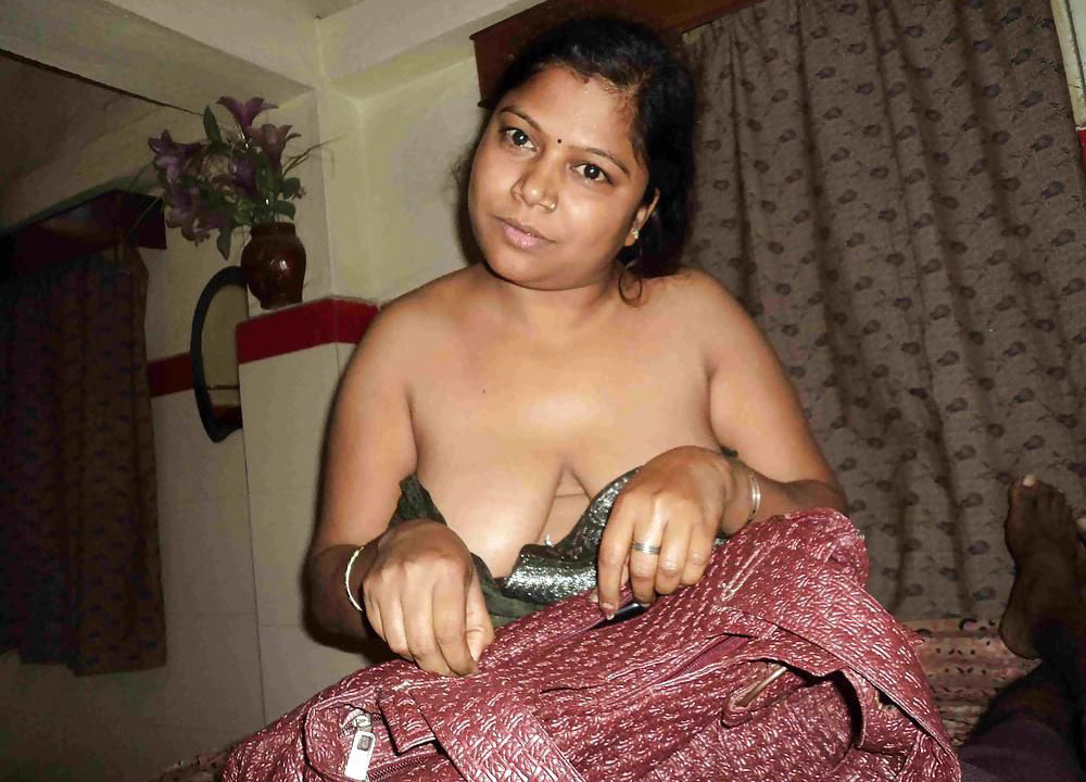 Porn Pics Indian Big Boob Saraswati Bhabhi Naked On Bed - Indian ...