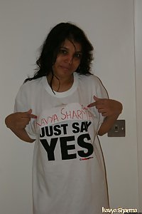 Indian Babe Kavya promoting her website with her name shirt on