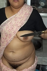 Porn Pics Mature Indian Aunty Posing Nude In Kitchen