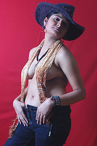 Porn Pics Indian Girl Kavya Sharma Erotic Photoshoot