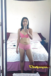 Porn Pics Indian Gujarathi Babe In Pink Bra Nude