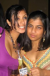 Group of sexy Pakistani College girls Naked