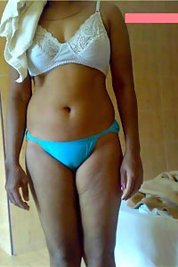 Naked Babe Sulochana Horny Indian Housewife