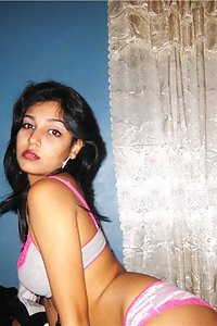 lovely Indian sexy girl in bra