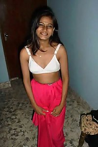 Porn Pics Hot Indian Babe Sonali Nude Pose At Hostel