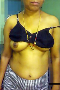 Shy Indian Juicy Bhabhi Jamuna Exposed Naked