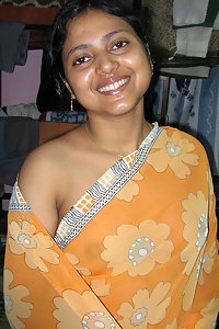 Amateur Indian Aunty Neha Sitting Nude At Home