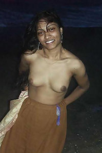 Porn Pics Indian Bengali Housewife Esha Nude On Beach