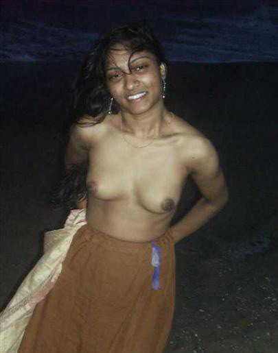 Porn Pics Indian Bengali Housewife Esha Nude On Beach - Indian Porn Photos