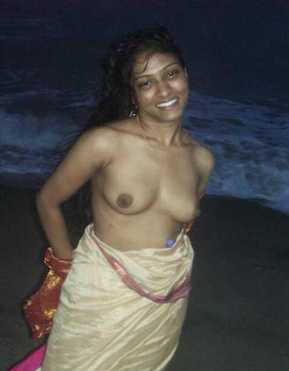 Bangla Housewife - Porn Pics Indian Bengali Housewife Esha Nude On Beach - Indian Porn Photos