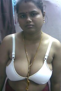 Porn Pics Indian Big Boob Shy Aunty Nude Pics