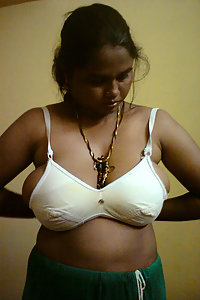 Porn Pics Indian Big Boob Shy Aunty Nude Pics