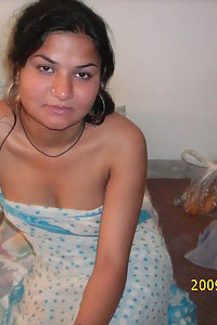 Hot Indian girls posing on camera naked