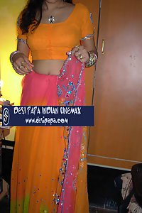 Porn Pics Hot Indian Wife Chakori Posing Hot