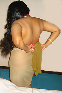 Porn Pics Delhi Aunty Uma Mehta Saree Stripping Naked