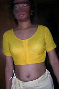 Porn Pics Indian Bhabhi Ranjana In Saree Teasing Naked