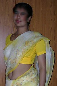Porn Pics Indian Bhabhi Ranjana In Saree Teasing Naked