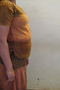 Porn Pics Indian Mallu Bhabhi Nitya Showing Breasts