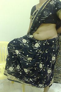 Porn Pics Sexy Indian Mitali Bhabhi Showing Boobs