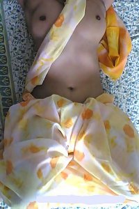 Porn Pics Indian Housewife Sadhana Yellow Saree Stripped Nude
