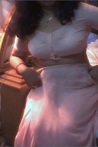 Porn Pics Indian Bhabhi Kamya Leaked Homemade Photoshoot