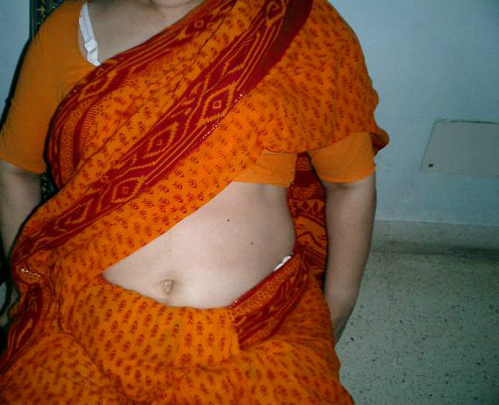 Exotic Indian Nude Aunty Phoolwati Blowjob Pics - Indian ...