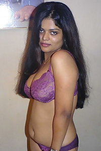 Indian Wife Neha beauty bird from bangalore stripping naked