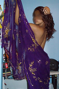 Naked Pakistani girl showing off