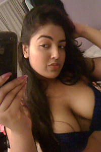 Porn Pics Indian Girl Rachna Showing Her Big Boobs