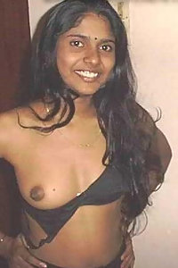 Porn Pics Dusky Indian Bhabhi Sitting Nude At Home